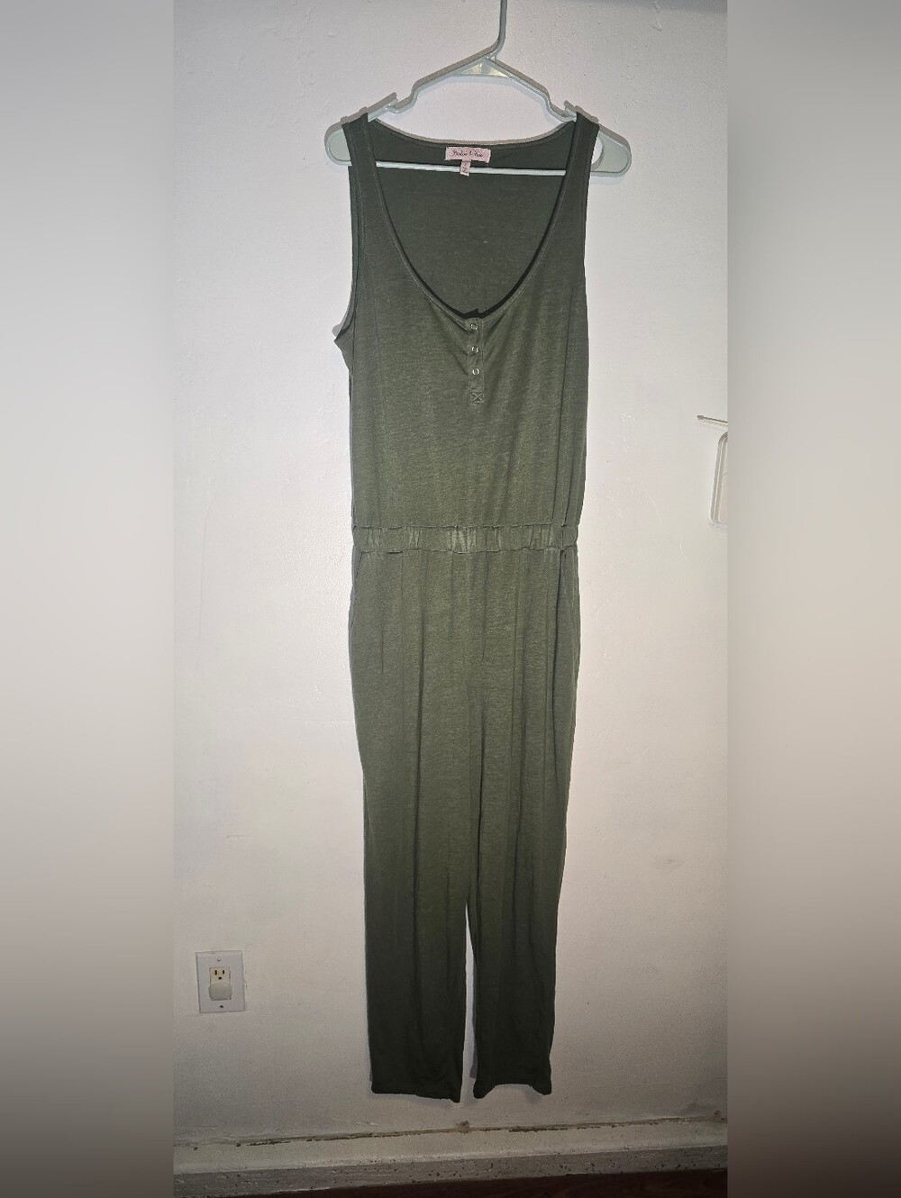 Sleeveless Olive Green Women's Jumpsuit